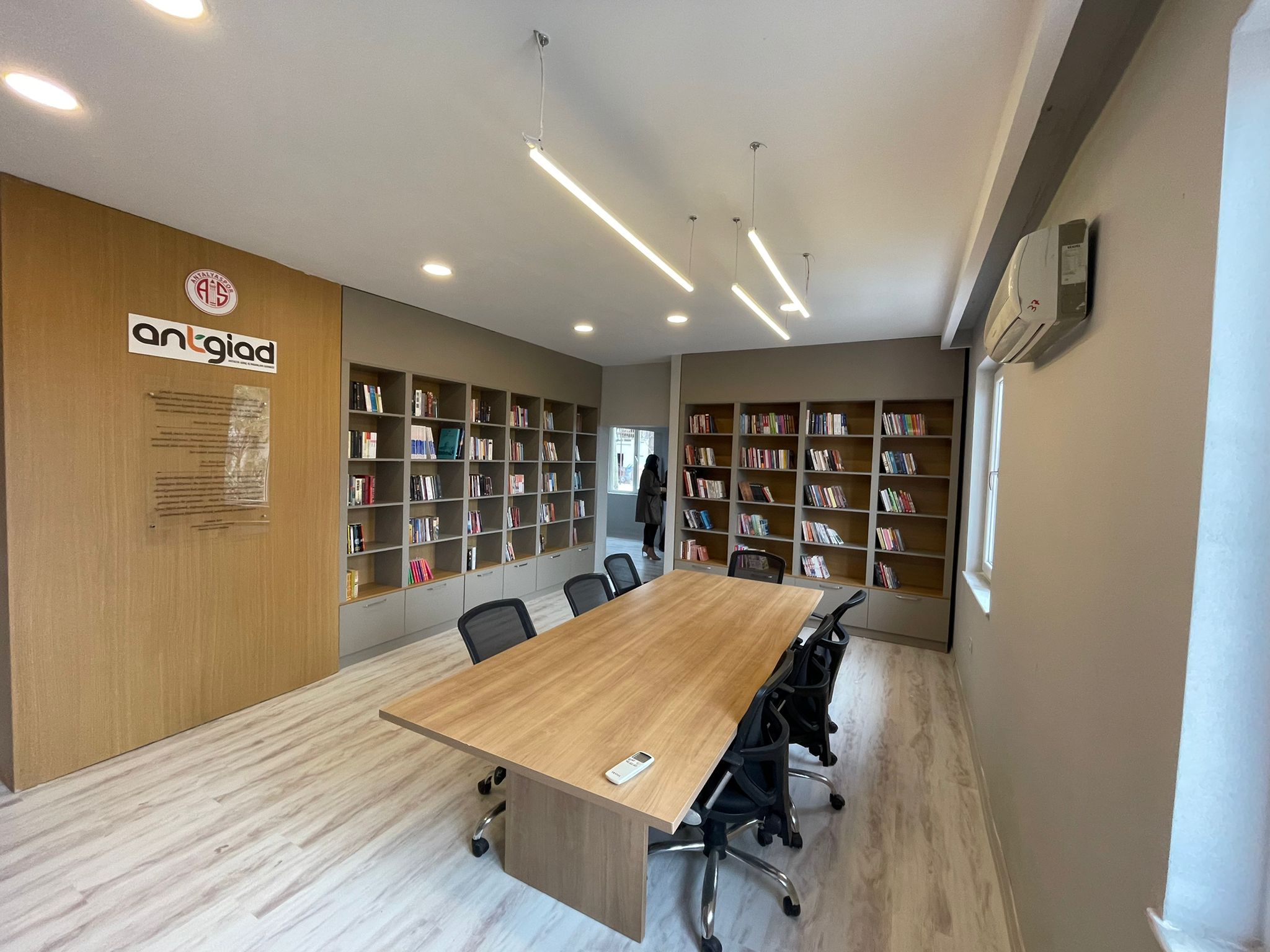 Antalyaspor Kütüphanesi